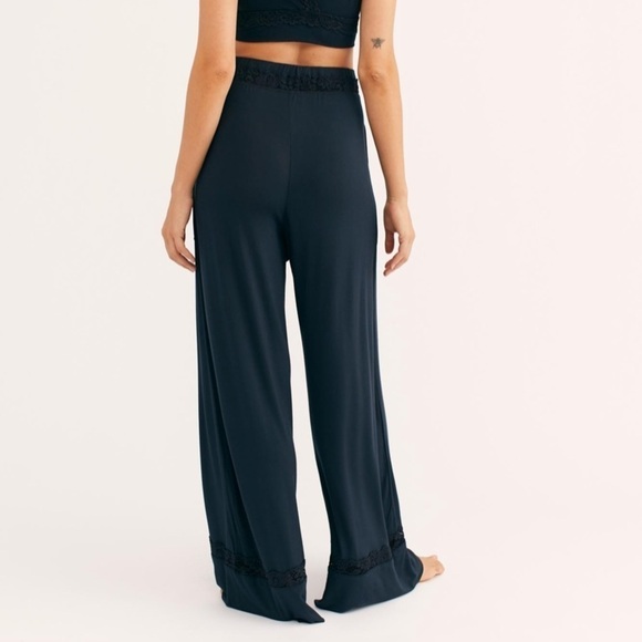 NWT Free People Black Lace Maddie Sleep Pants - Picture 3 of 4